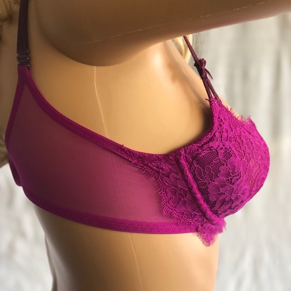 Victoria Secret Bra Lace See Through Side Adjustab - Picture 2 of 4